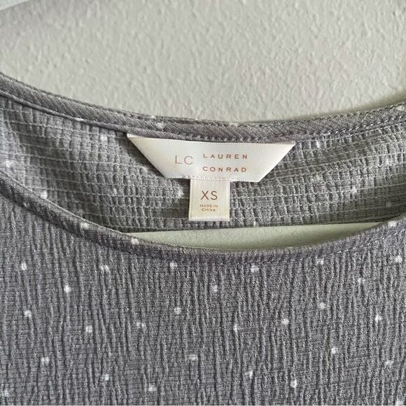 Lauren Conrad long sleeve flare top size xs - Picture 3 of 6